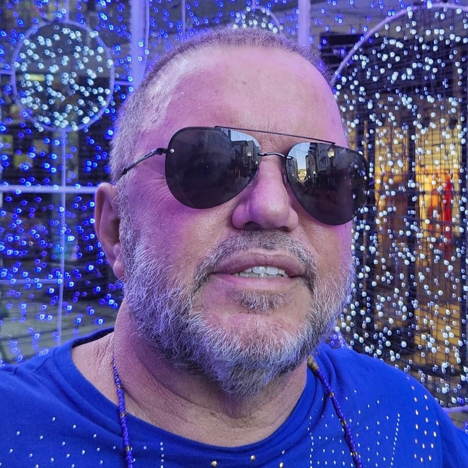 Decisão de juiz sinaliza que a ação de Toninho Geraes contra Adele não é delírio do autor do samba ‘Mulheres’