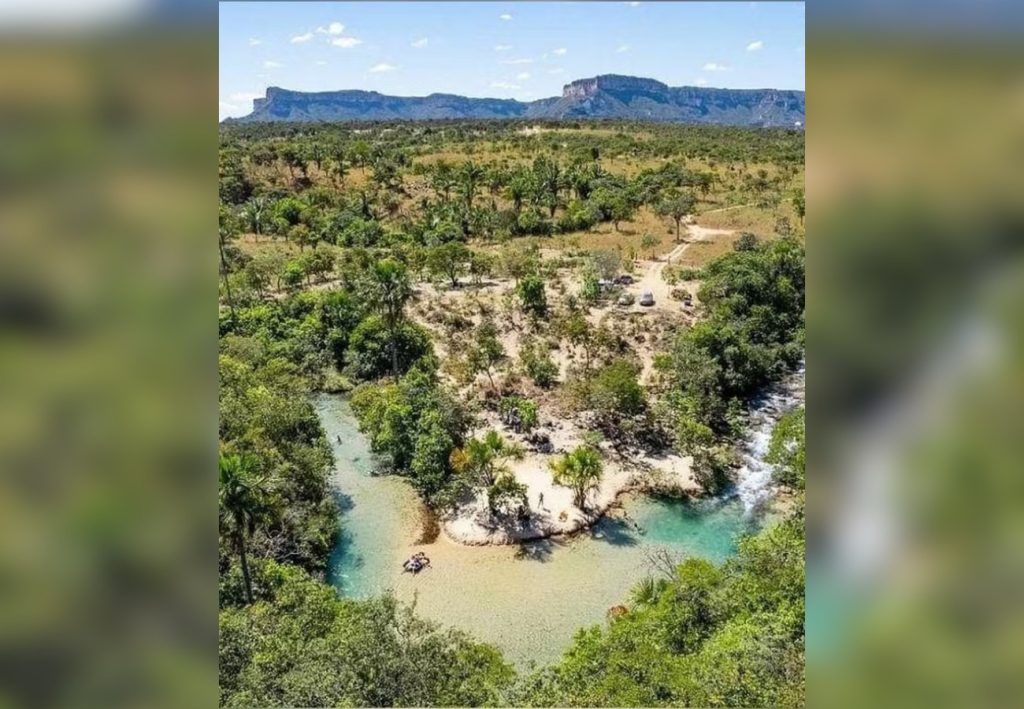Oásis no meio do Cerrado: conheça praia de águas cristalinas e paisagem a perder de vista no Tocantins