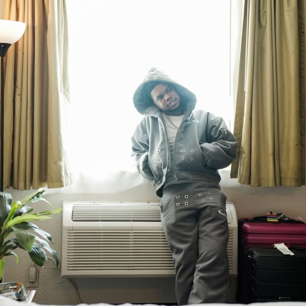 Rapper Lil Poppa morre aos 25 anos, diz site