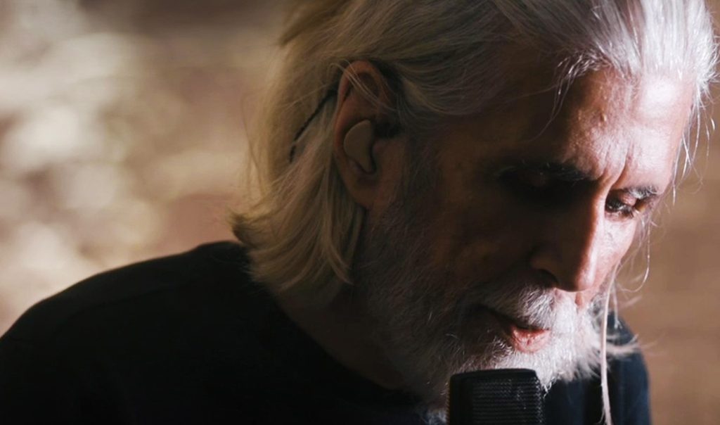 Aos 70 anos, Oswaldo Montenegro vai de Dolores Duran a Chico Buarque em ‘Serenata’, álbum no estilo voz e piano